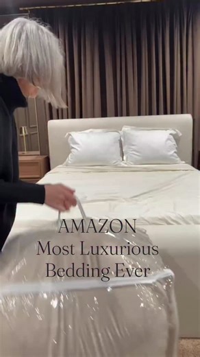 Julie Lancia • AMAZON HOME FINDS on Instagram: "✨This ultra thick, ultra soft, super cozy bedding is the bedding you have been dreaming of! ➡️ Comment LINK! ✨ This comforter honestly exceeded all expectations. Once you sleep with it you understand why it’s been viral since it came out! Back in stock. Our exact one is linked and it’s the one we highly recommend. Enjoy! XO ~ Julie & Jodie #amazonhome #bedding #cozybed LinkDM *073*"