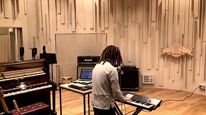 Made a quick stop by the studio yesterday before my show in Tokyo. Thanks Red Bull Studios Tokyo for the welcome 🇯󾓥🇯󾓥 | FKJ