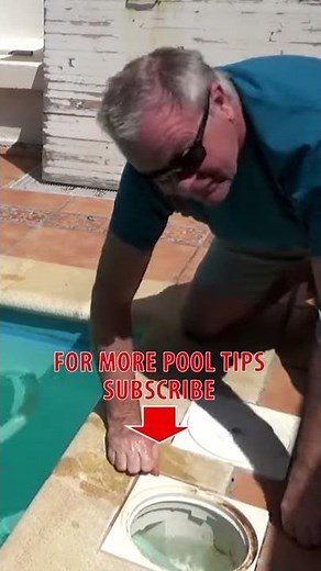 Removing Air from a Pool Vacuum Hose #Shorts