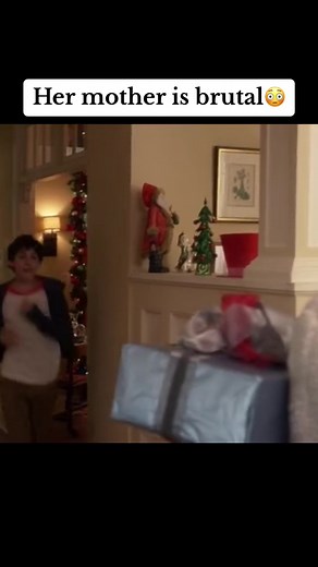 Brutal Insults in Bad Moms Christmas