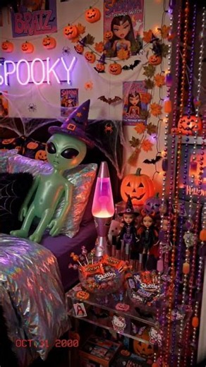 Why 2000s Halloween hits different #halloween #nostalgia #throwback