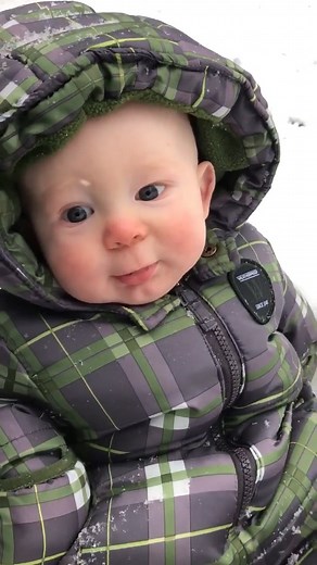 4.5K views · 107 reactions | Mom, Help me | Baby Awesome TV | Facebook