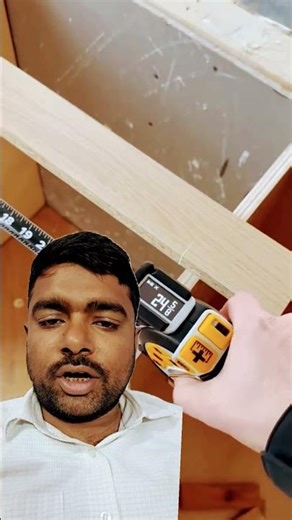 Construction Me Laser Tape Ka Use