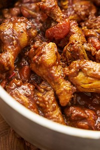 Stew Chicken Wings East Style