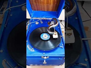 78 RPM Shellac Record - Gramaphone Record Player Demonstration...