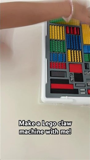 Make a Lego claw machine with me! 💛