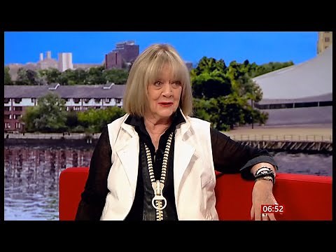 Amanda Barrie interview this morning (UK) 14/Oct/2025