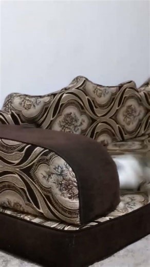 اعرفوا مين اللي متخبي🤦😍😜 #اكسبلور #cat #كوميديات #هتضحك #تحشيش #dance #art #ترند #alien #snake