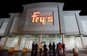 Fry’s Electronics pulls the plug