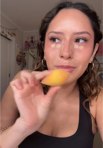 FLAVIA CUCALON (@certifiedcitygirl69) - HOW TO BE THE BADDEST MF AT PROMMM 💐💐😇😇 I rlllyyyy wanna film a drugstore version to this so lmk if that something yall would fw or if ur proms are already over (hopefully not ill kms fr) 🥲🩷 I LOVE YOU PLS SHOW ME UR DRESSES I WANNA SEEEEEE #prom #prommakeup #flaviacucalon