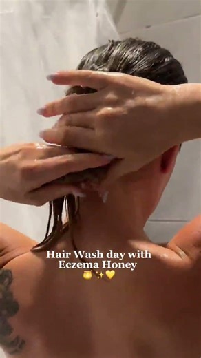 Feeling so fresh 🫧🛁 So happy to try Honey Co.’s new shampoo and conditioner, absolutely love it 🤍