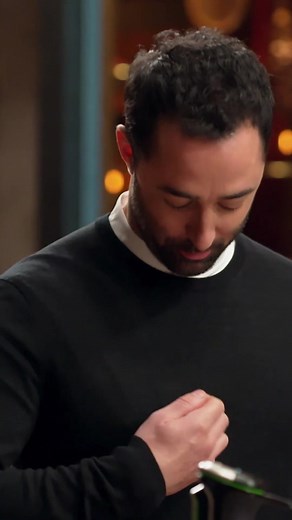 This is why you wear aprons in the kitchen. #MasterChefAU #kitchen #aprons #funny