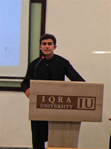 Stylish Dress Ideas for University Presentations