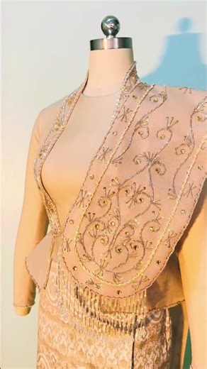 #myanmar #weddingdress #designer