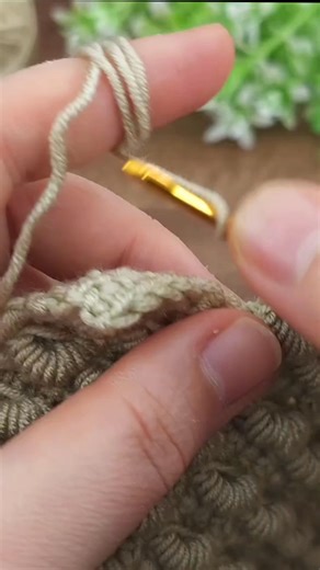 Crochet for Beginners! Easy Online Tutorial 🧶✨ #crochet #knitting #fblifestyle #crochetinspiration #crochettutorial | Crochet