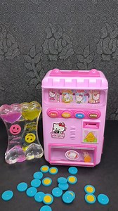 Cutest hello kitty vending machine | Lynn Lynn