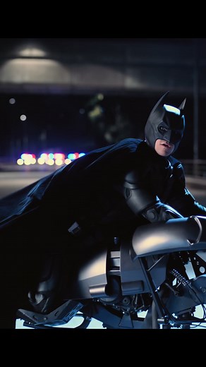 #batmandarkknightrises #batman #bestmoviesscenesever #batmantiktok #bike #motorcycle #escape #run #police