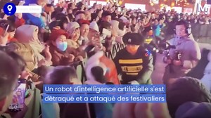 Un robot devient fou lors d'un festival en Chine