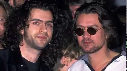 I thought I'd further the Dweezil Zappa love fest with a quick montage video of young Dweezil and Papa Frank Zappa talking about him. Music is Dweezil's Electric Hoedown inspired by #EddieVanHalen #frankZappa #zappa Thanks to Greg Renoff for some of the footage. | The Tapes Archive