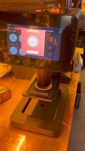 🐎 We're Punchestown ready! If you're stopping off at the Poitin on your way, get your personalised pint of Guinness in seconds! Have your selfie, group pic, club crest, whatever you like added! | An Poitin Stil