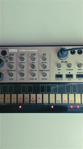 Korg volca keys jam #shorts #volcakeys #synthesizer