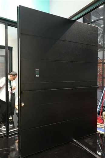 Warren Aluminum Pivot Entrance Door | Modern Automatic Door Design #doors #aluminumdoors