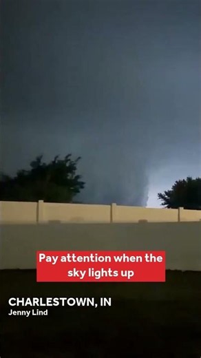 Video shows tornado when lightning strikes - Charlestown, Indiana