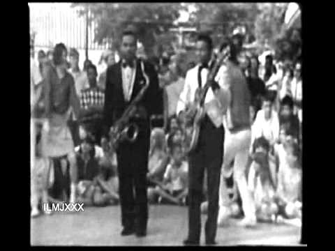 Bobby Moore & The Rhythm Aces - Searching For My Baby (Rare Video Footage)