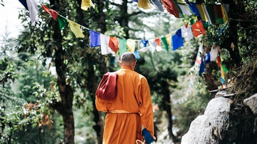 90 Buddha Quotes Tentang Kehidupan, Cinta, Kebahagiaan, dan Kedamaian