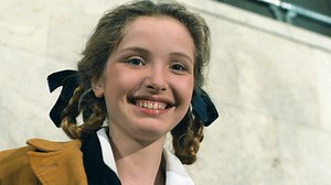 电影：运气满格的男子，每次都能奇迹般躲过检查，侥幸存活了下来，《欧洲欧洲》