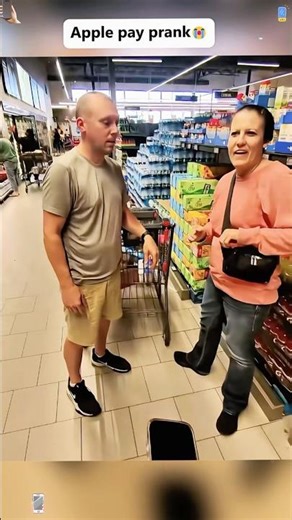 Apple pay prank🤣🤪😅😢#funny #prank #funnyprank #scared