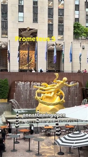 Rockefeller Center Plaza #newyork #tourist #nyc #travel #walkingtour #summer