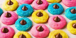 Peeps Kiss Cookies Take Inspo From Our Favorite Easter Treat