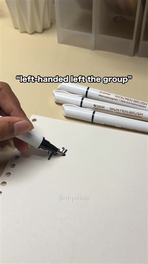 Left-Handed Lettering Techniques for Artists