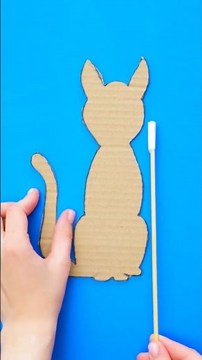 Don’t Be Scared! 😱👹 It’s Just Shadows 😊 | Fun Kids Video