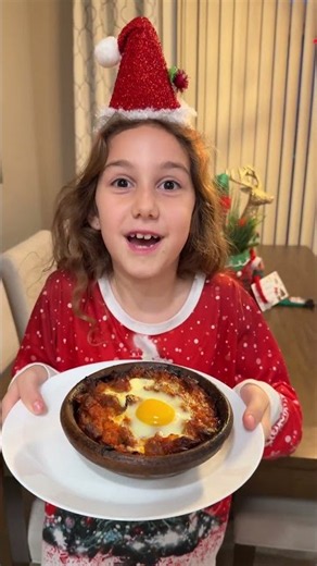 A Small Mouse Caused Fear and She Asked for Help | Kids Story