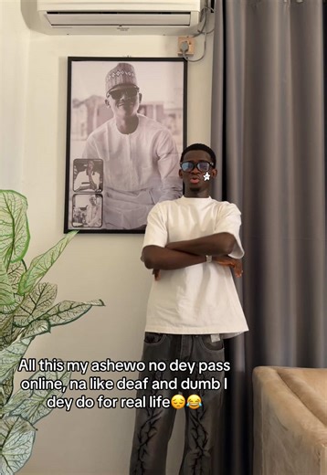 Online vs. Real Life: The Truth Behind Social Media