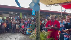 The Suva Municipal Market was a hype of excitement as Attorney General, Aiyaz Sayed-Khaiyum joined Fijians in the pre-celebration of Fiji Day. Video: Nolishma Narayan | Fiji Sun