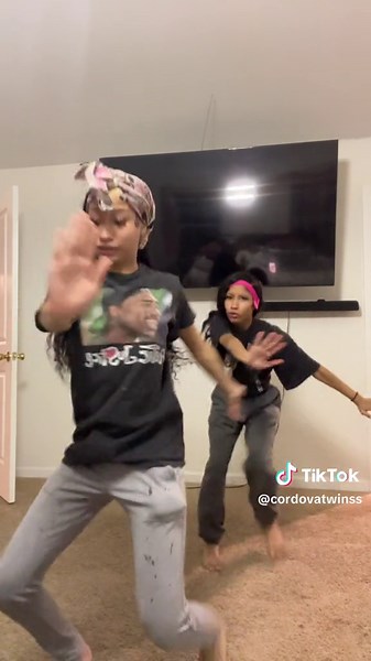 Twin Dance Tutorial: Trending Moves to Make You Jump