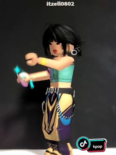 Great dancing time ❤️ #kpop #dancing #fun #life #roblox