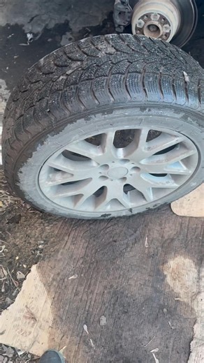 Когда меняешь диски с зимы на лето #automobile #bmw #bmwx5 #x5e53 #e53