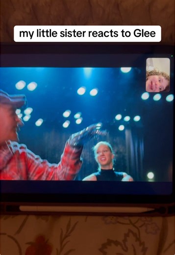 baby’s first glee 🩷 @paigeee #glee