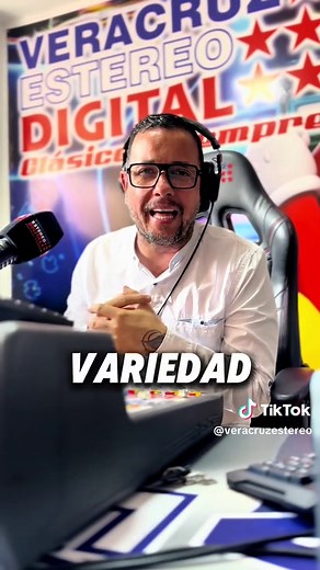 Estas son 5 razones para escuchar Veracruz Estéreo Digital…🎶📻 Esto y mucho más en Veracruz Estéreo Digital.🎄🥳 • • #radio #veracruz #veracruzestereo #emisora #escucha #radiobox #navidad #buenamusica #musica #sintoniza #sigueme #viral #fyp #parati