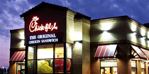 Why Chick-fil-A Is so Much More Efficient (and Friendlier) Than Government