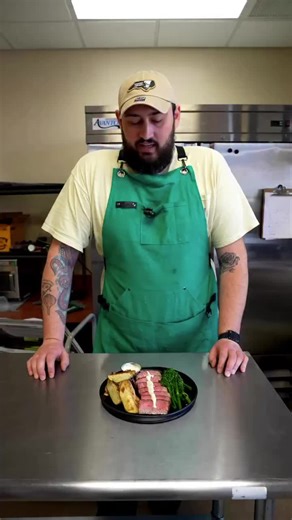 A new dish packed with flavorful and fresh ingredients is coming to our February menu and we can’t wait for you to try this one! 👀 This item will include grilled steak, roasted red potatoes, charred broccolini, and a savory sour cream Dijon sauce 🥩 To get yours go to our site and order online next week.