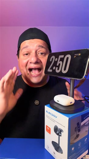 The Elecdov Magnetic 4-in-1 Charging Dock is super cool. Really. It keeps your phone cool while wireless charging making it charge a litter better and faster. #tinoreviews #elecdov #chargingstand #tiktokshopjumpstartsale #tiktokshopcreatorpicks | Tino Reviews