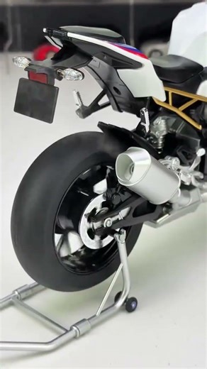 Amazing Realistic BMW S1000RR Scale Model 🏍️🔥#BMW #S1000RR #unboxing #viral #bmw