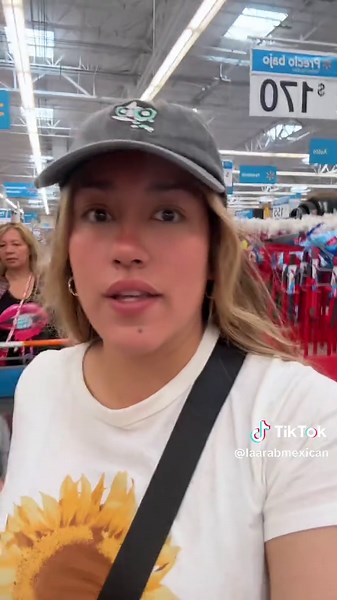 Shopping Experience at Walmart México in Guadalajara
