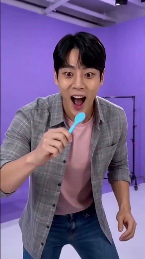 Jinu and Abby see the funny things😂#funny #kpop #rumi #jinu #shorts #kpopdemonhunters #abby