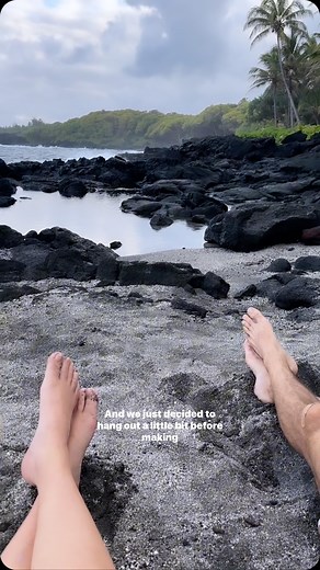 Trying to start documenting our pregnancy journey to be able to show our kid one day what life was like while we were preparing for them. This was the week leading up to Mother’s Day and I am 4.5 months pregnant 💕 I forgot to document a lot still. Mat made me breakfast in bed and brought be flowers for to celebrate soon becoming a mother. It was a great week! Sending you lots of love and aloha! 🌺 #mothersday #mothersdayvlog | The Yoga Couple